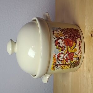 Campbell's soup bowl